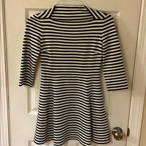 Mini Blk Wht Petites